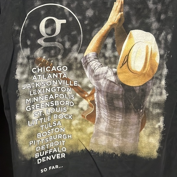 GARTH Brooks 2014- 2015 World Tour shirt - Picture 5 of 5